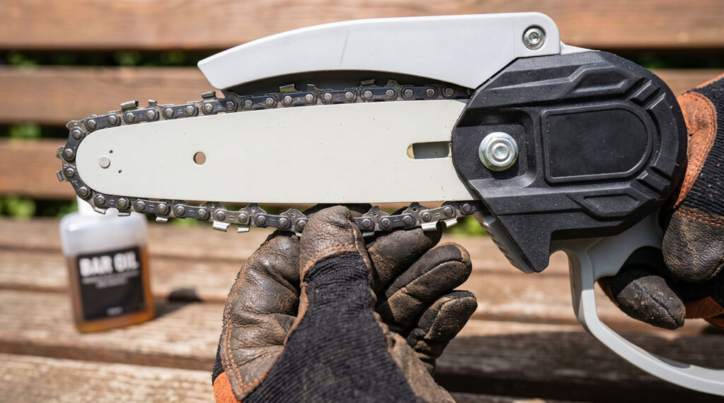 How to Tighten Chain on Mini Chainsaw